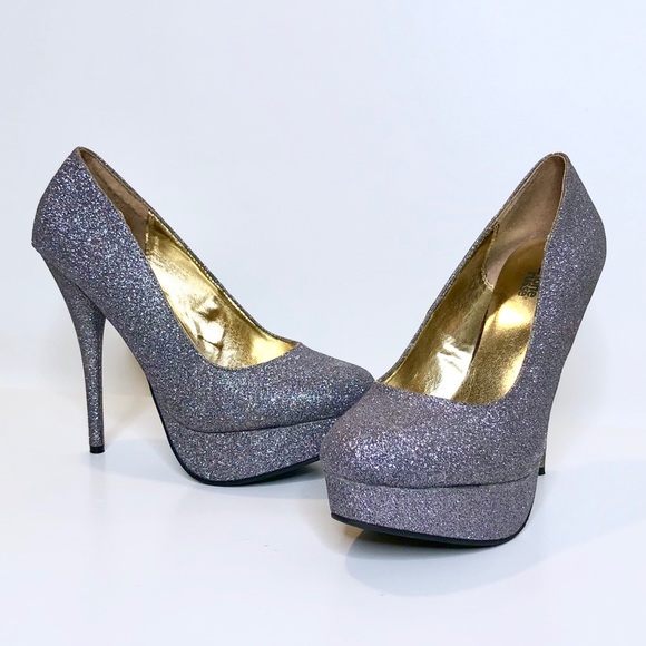 Charlotte Russe Shoes - Silver Glitter Platform Stiletto 5” Heels Size 8